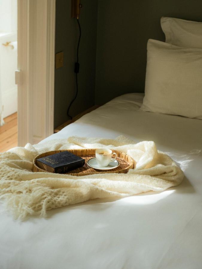 Bed & Breakfast Petit Chateau Vercourt